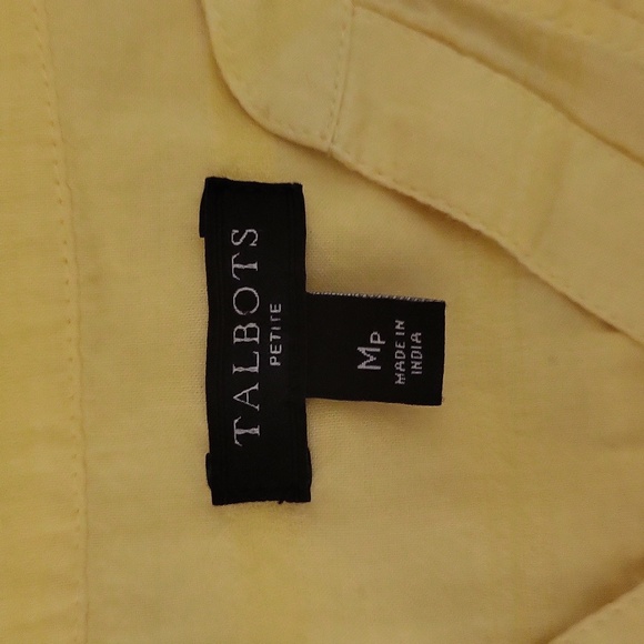 🛍Talbots Womens M Petite Yellow Stripe Blouse 3/4 Sleeve‎ V Neck Lightweight - Picture 2 of 8